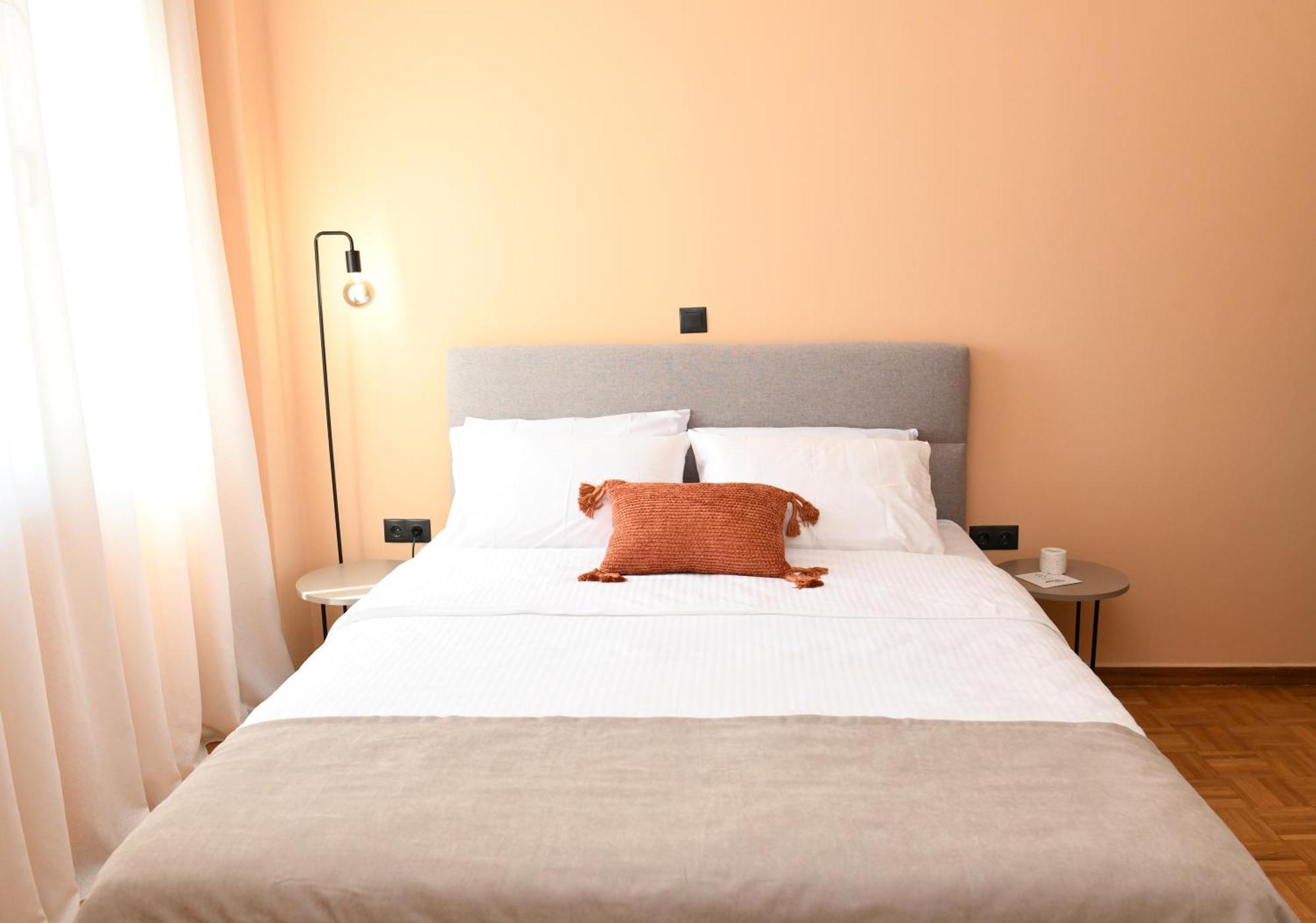 Alkmini Apartment เอเธนส์ ภายนอก รูปภาพ