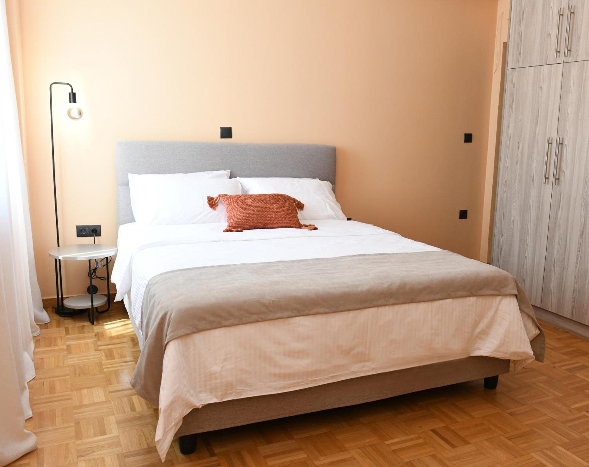Alkmini Apartment เอเธนส์ ภายนอก รูปภาพ